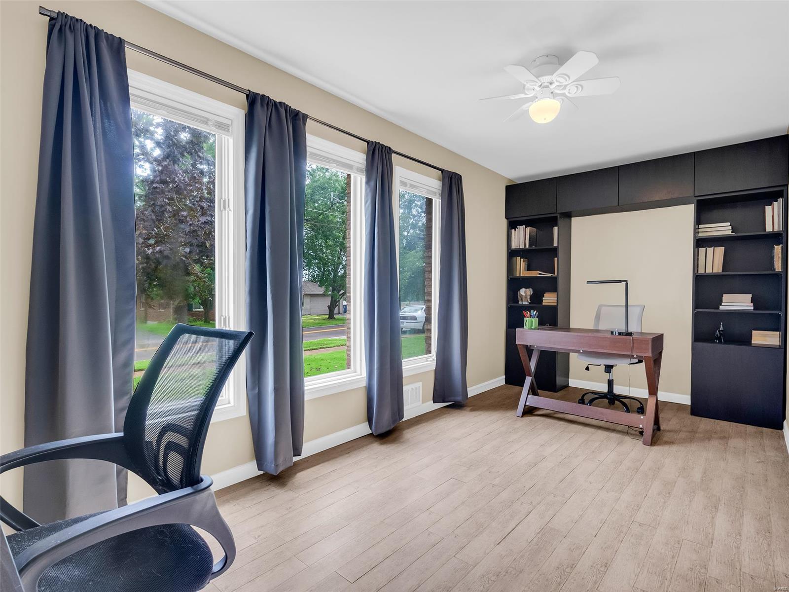 3313 Ringer Road St. Louis, MO 63125 - Photo 20 of 33 Gallery Image 20