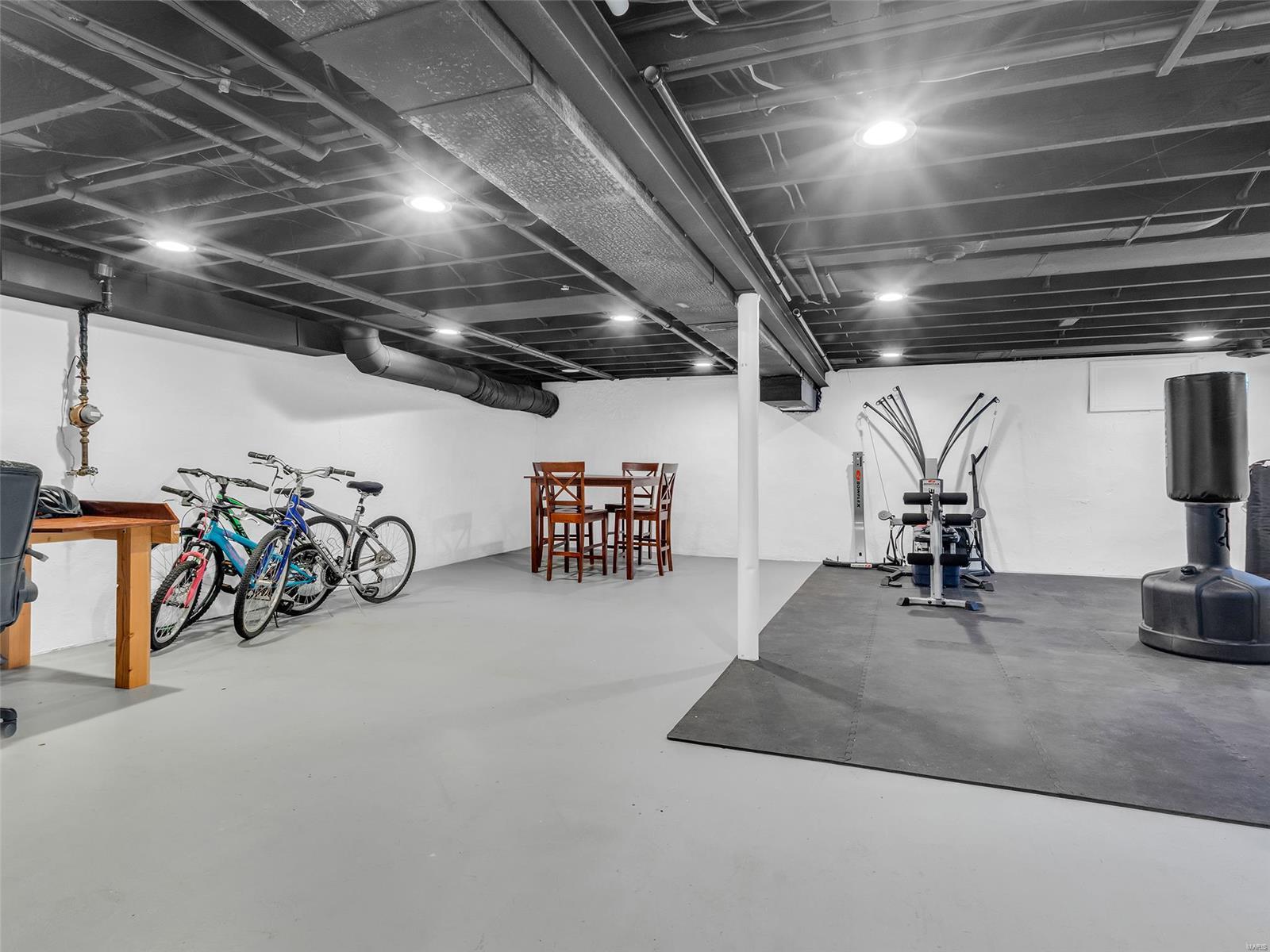 3313 Ringer Road St. Louis, MO 63125 - Photo 27 of 33 Gallery Image 27