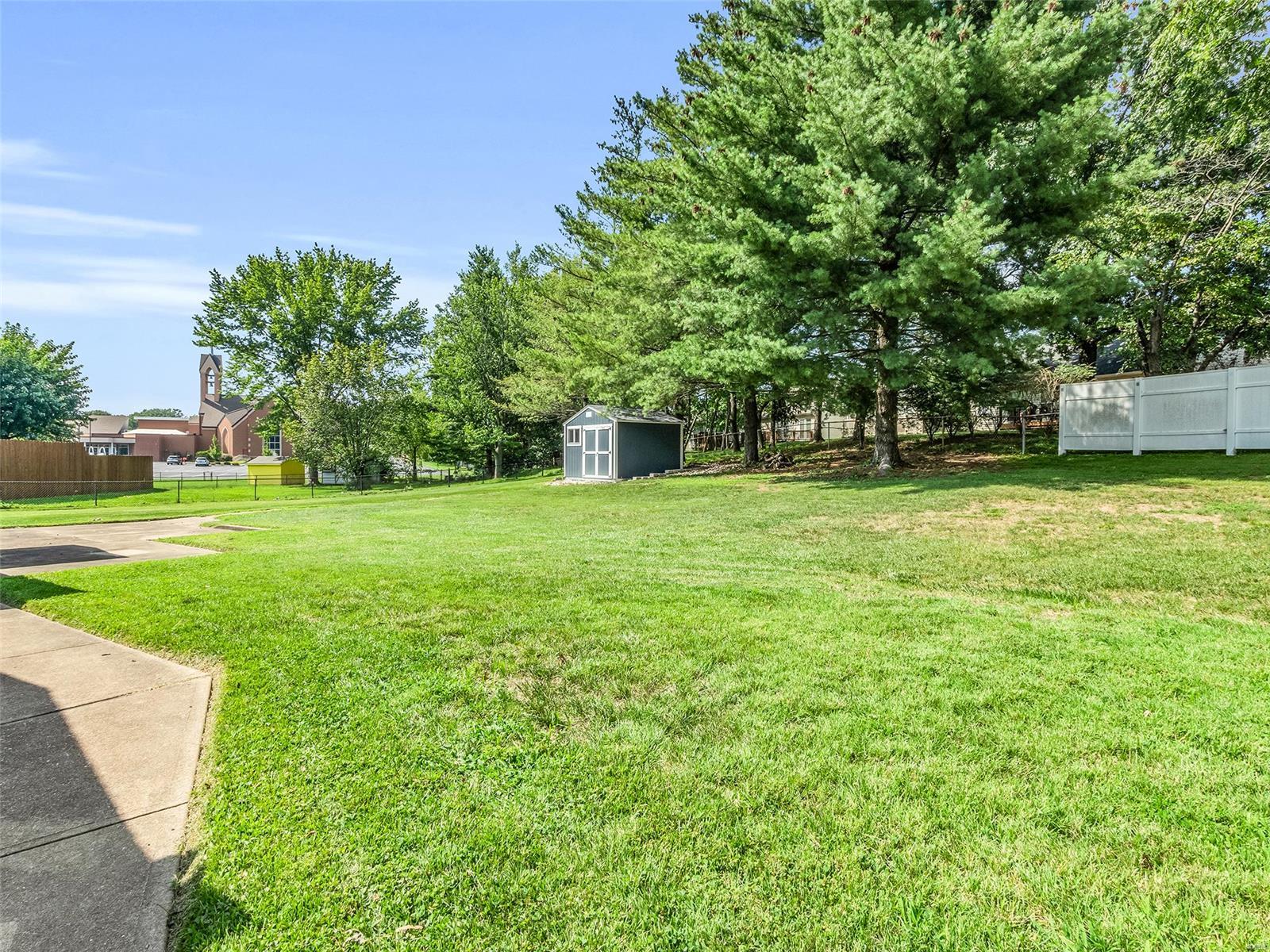 3313 Ringer Road St. Louis, MO 63125 - Photo 29 of 33 Gallery Image 29