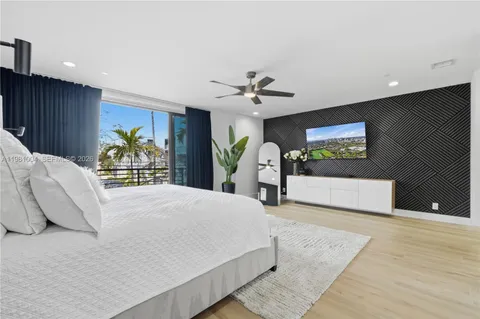 $1,550,000 | 606 Northeast 14th Avenue, Fort Lauderdale, FL 33304