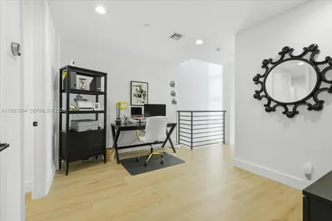 $1,550,000 | 606 Northeast 14th Avenue, Fort Lauderdale, FL 33304