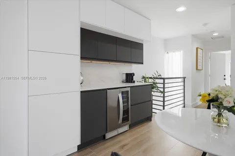 $1,550,000 | 606 Northeast 14th Avenue, Fort Lauderdale, FL 33304