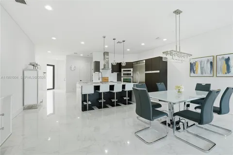 $1,550,000 | 606 Northeast 14th Avenue, Fort Lauderdale, FL 33304