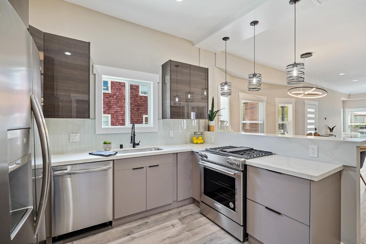 1633 62nd Street Berkeley, CA 94703 - Photo 10 of 49