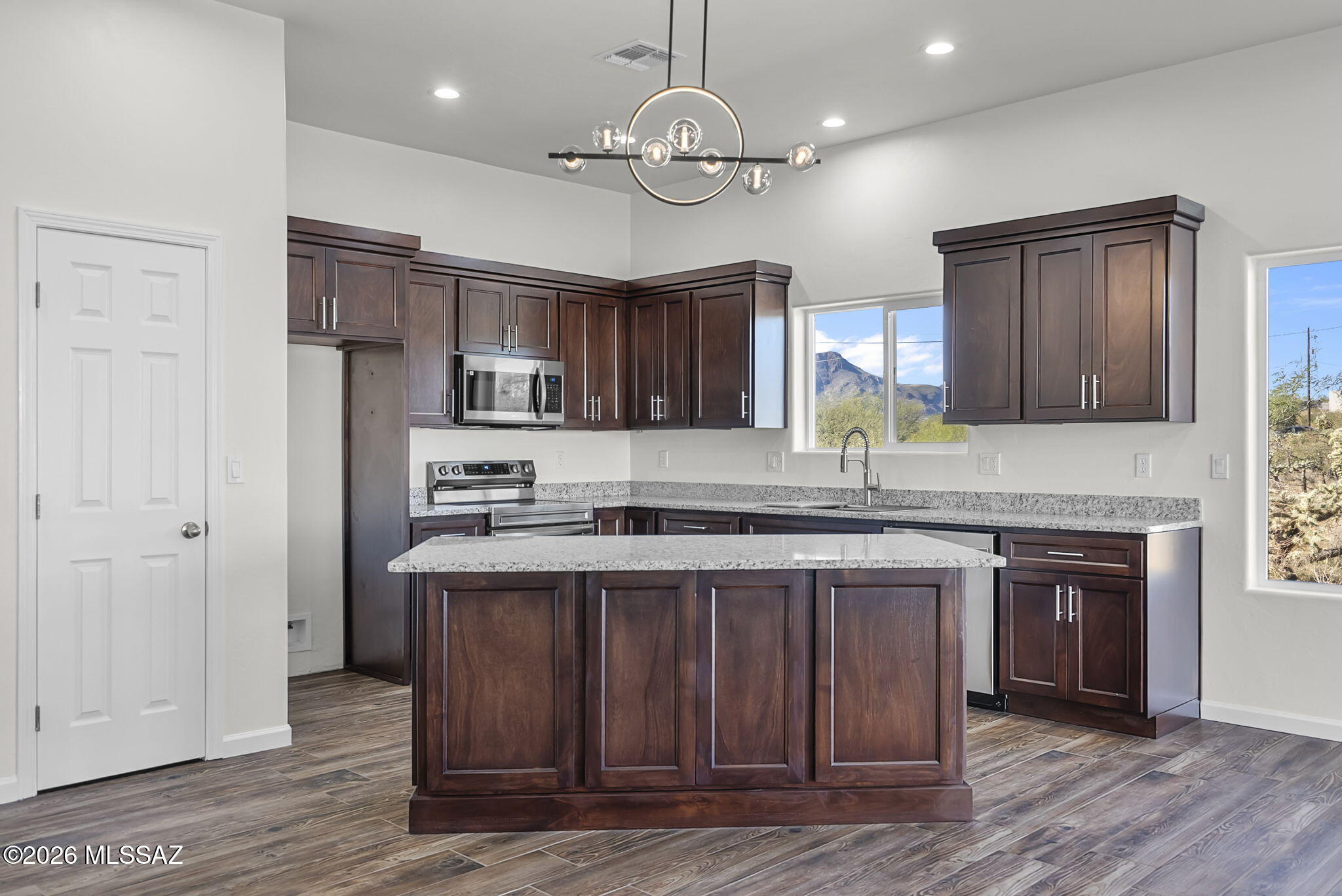 1825 Via Nueva Zelandia Rio Rico, AZ 85648 - Photo 5 of 26
