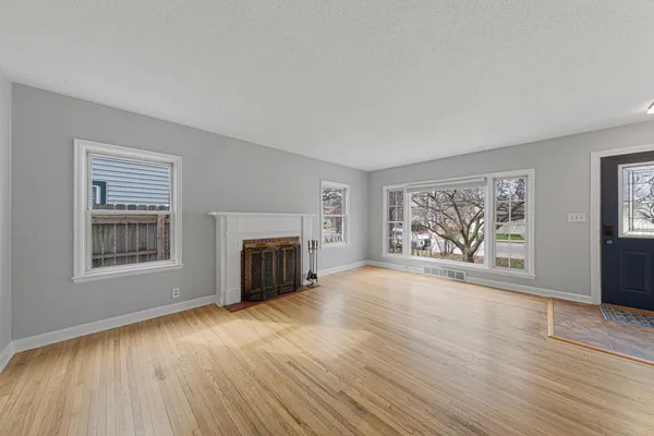 $299,900 | 505 Moreland Avenue, Mankato, MN 56001