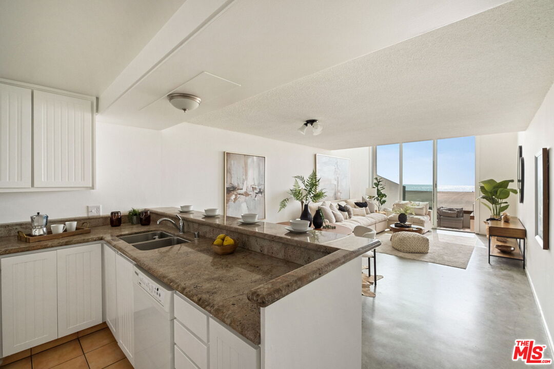 7 Fleet Street, Unit 107 Marina del Rey, CA 90292 - Photo 10 of 24