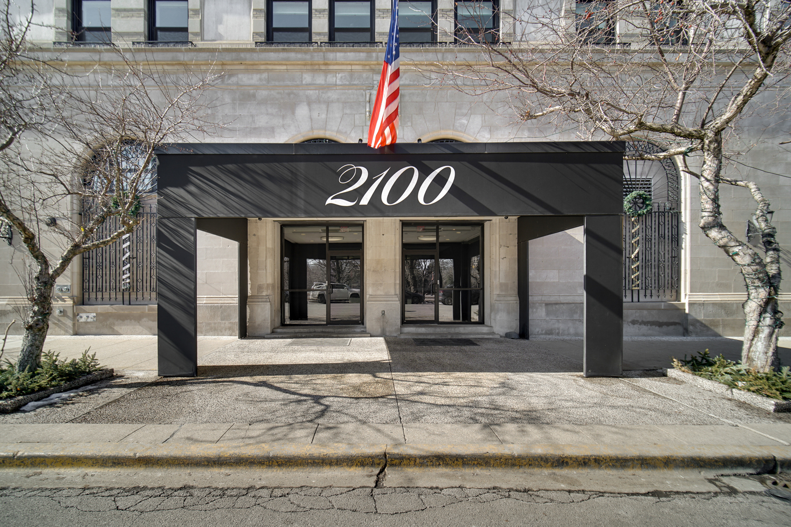 2100 North Lincoln Park W Unit 7FN  