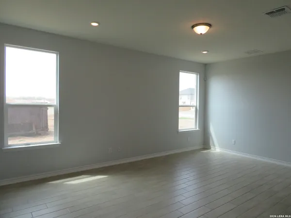 $1,795 | 352 Blacktail Drive, New Braunfels, TX 78130