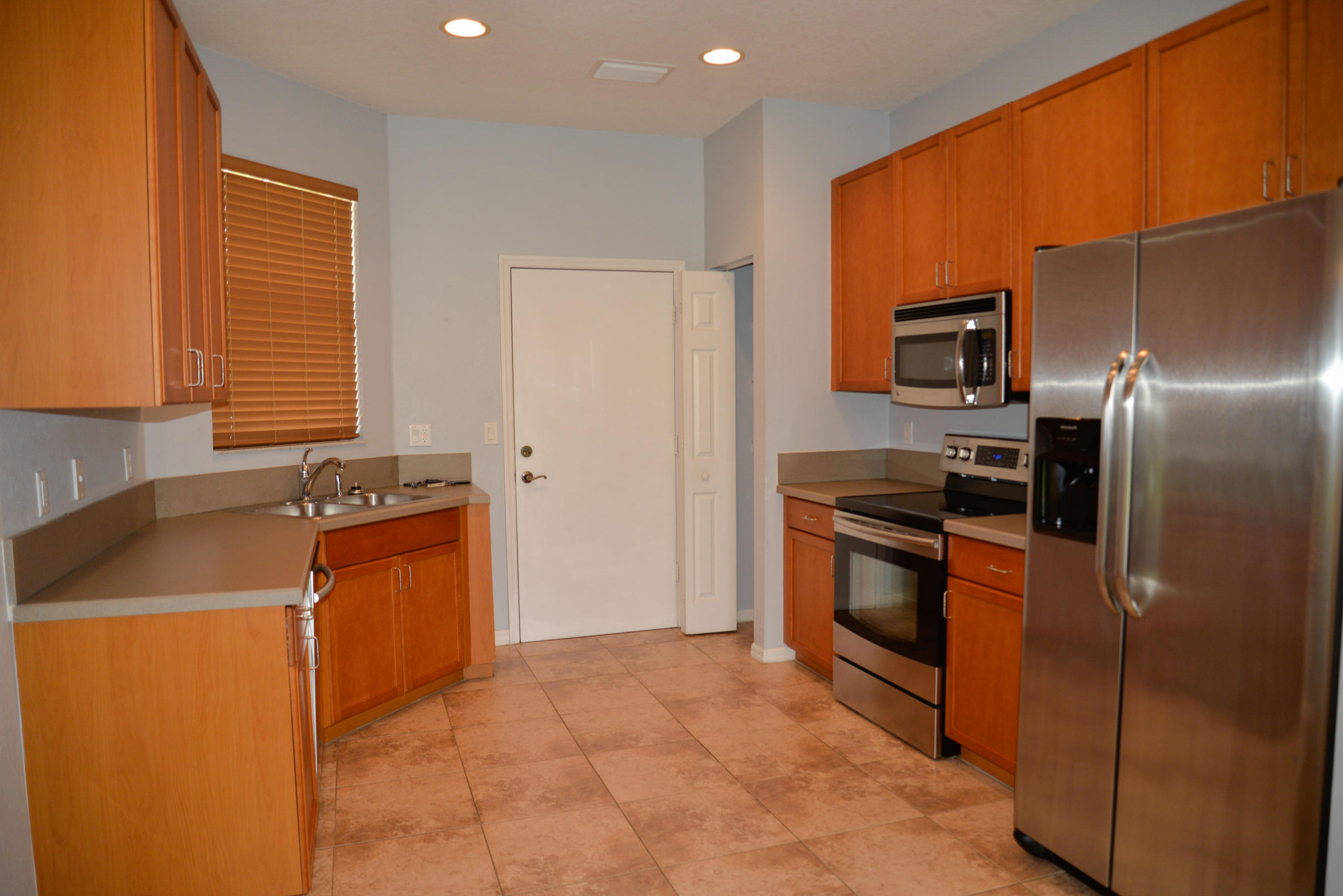 313 Southwest Coconut Key Way Port St. Lucie, FL 34986 - Photo 7 of 18 313 Coconut Key-0046