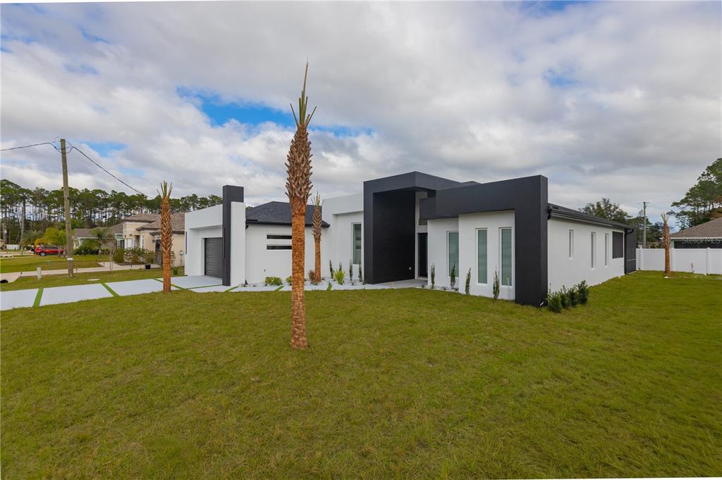 13 Edith Lane Palm Coast, FL 32164 - Photo 2 of 38