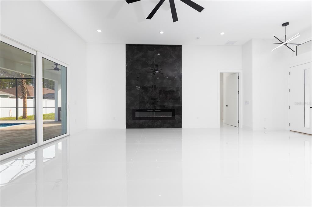 13 Edith Lane Palm Coast, FL 32164 - Photo 10 of 38