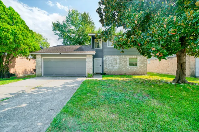 $2,200 | 10127 Fernstone Lane, Houston, TX 77070