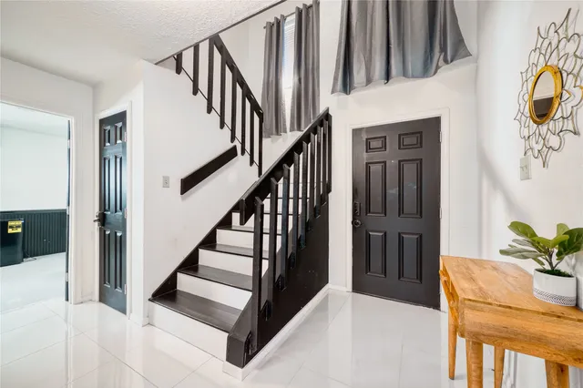 $2,200 | 10127 Fernstone Lane, Houston, TX 77070