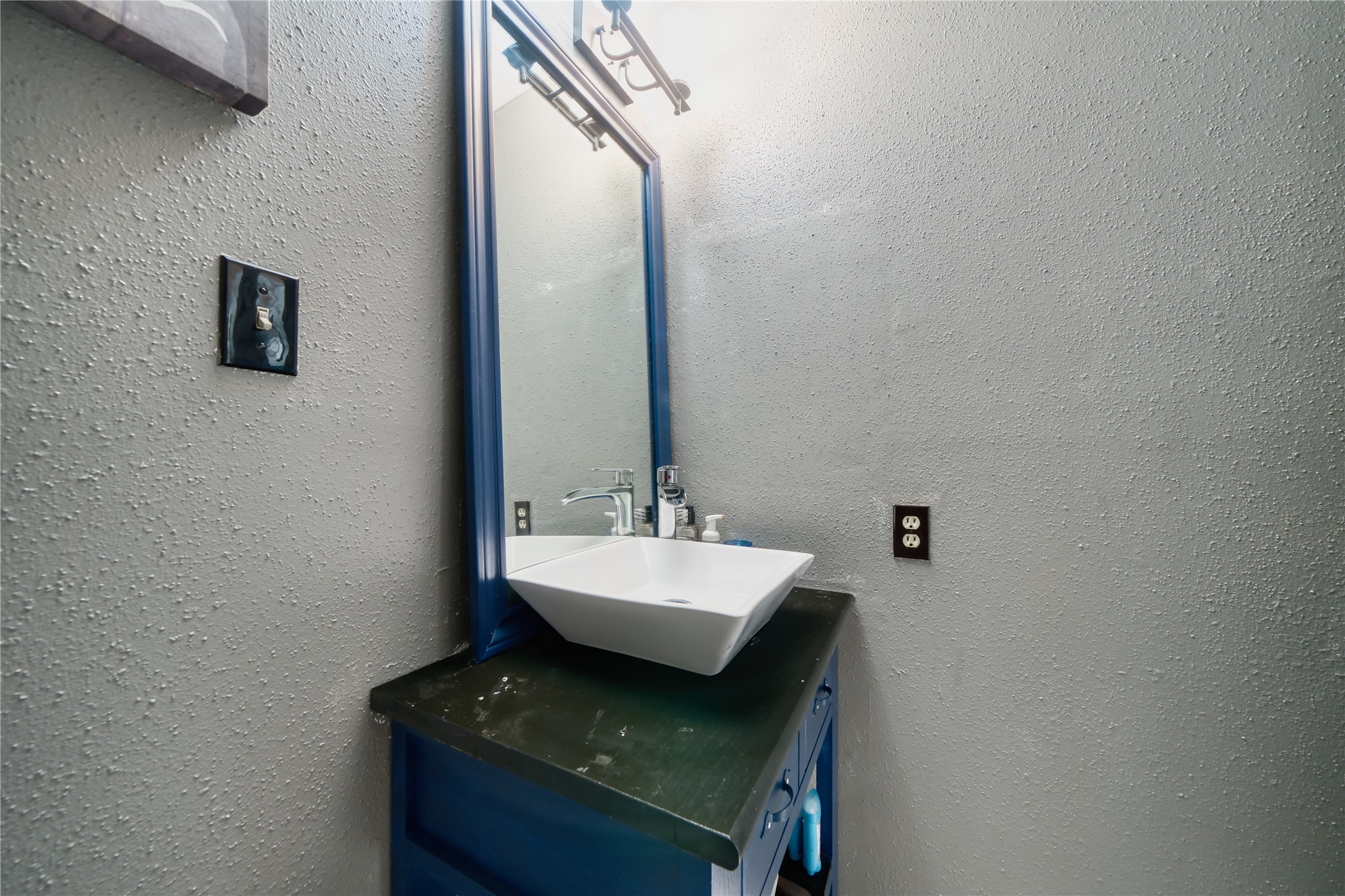 10127 Fernstone Lane Houston, TX 77070 - Photo 14 of 27