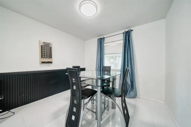 $2,200 | 10127 Fernstone Lane, Houston, TX 77070