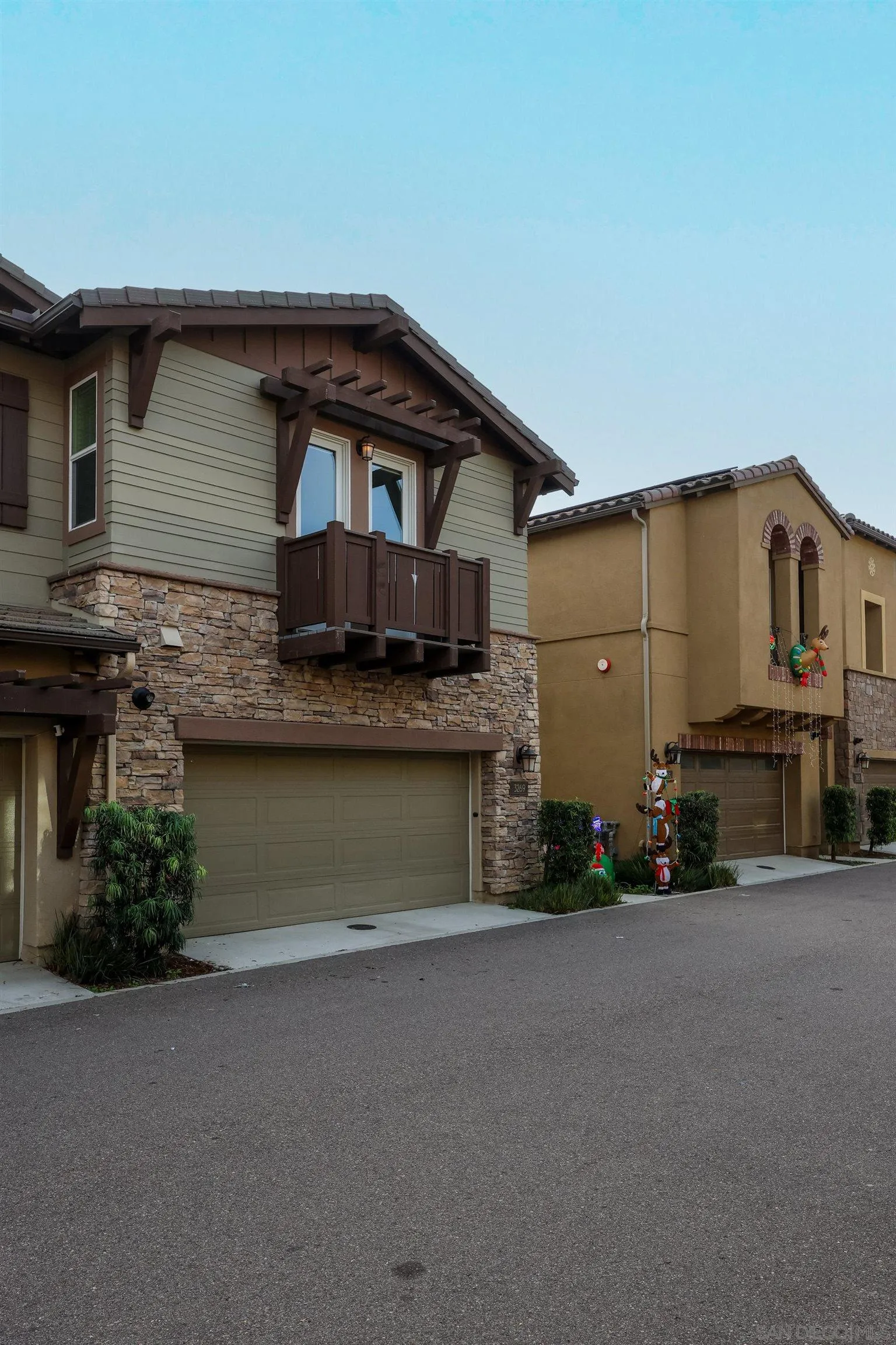 3269 Vestra Way Carlsbad, CA 92010 - Photo 4 of 57