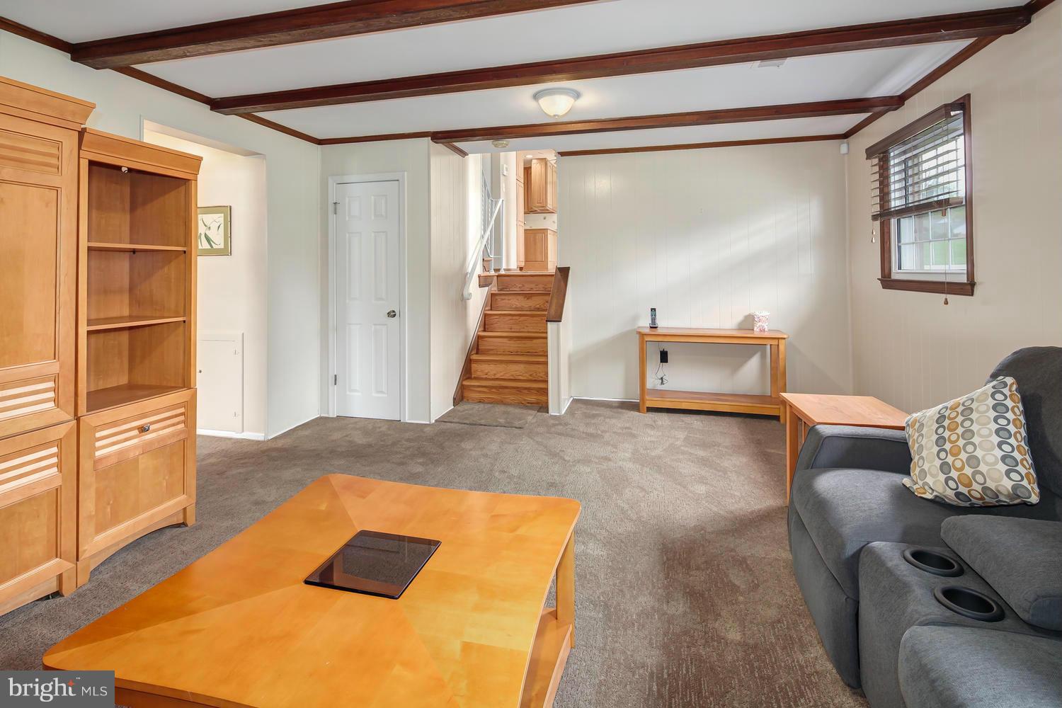 9900 Vale Road Vienna, VA 22181 - Photo 18 of 24 Rec room