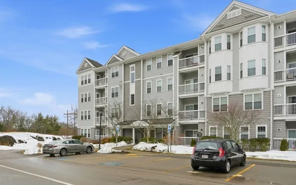 $819,000 | 13 Morgan Drive, Unit 109, Natick, MA 01760