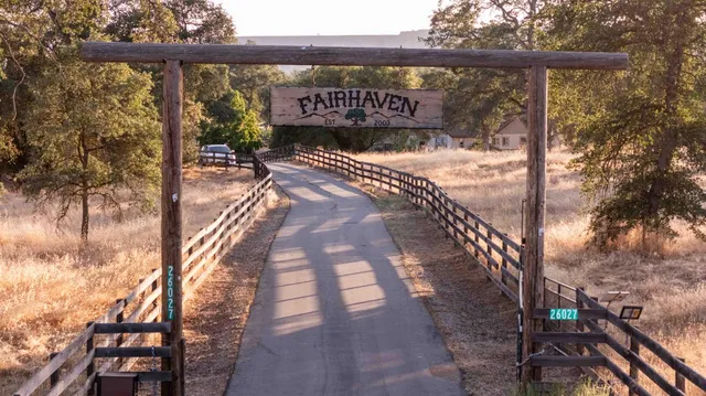 $840,000 | 26027 Auberry Road, Clovis, CA 93619