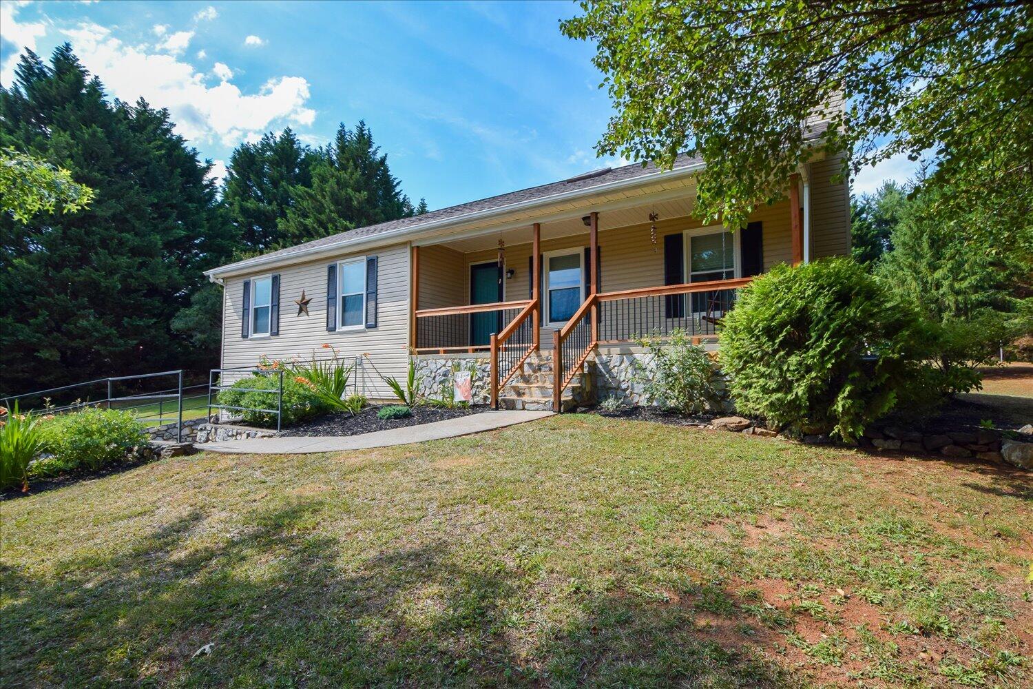 301 Truman Hill Road Hardy, VA 24101 - Photo 25 of 39 22-301 Truman Hill-22