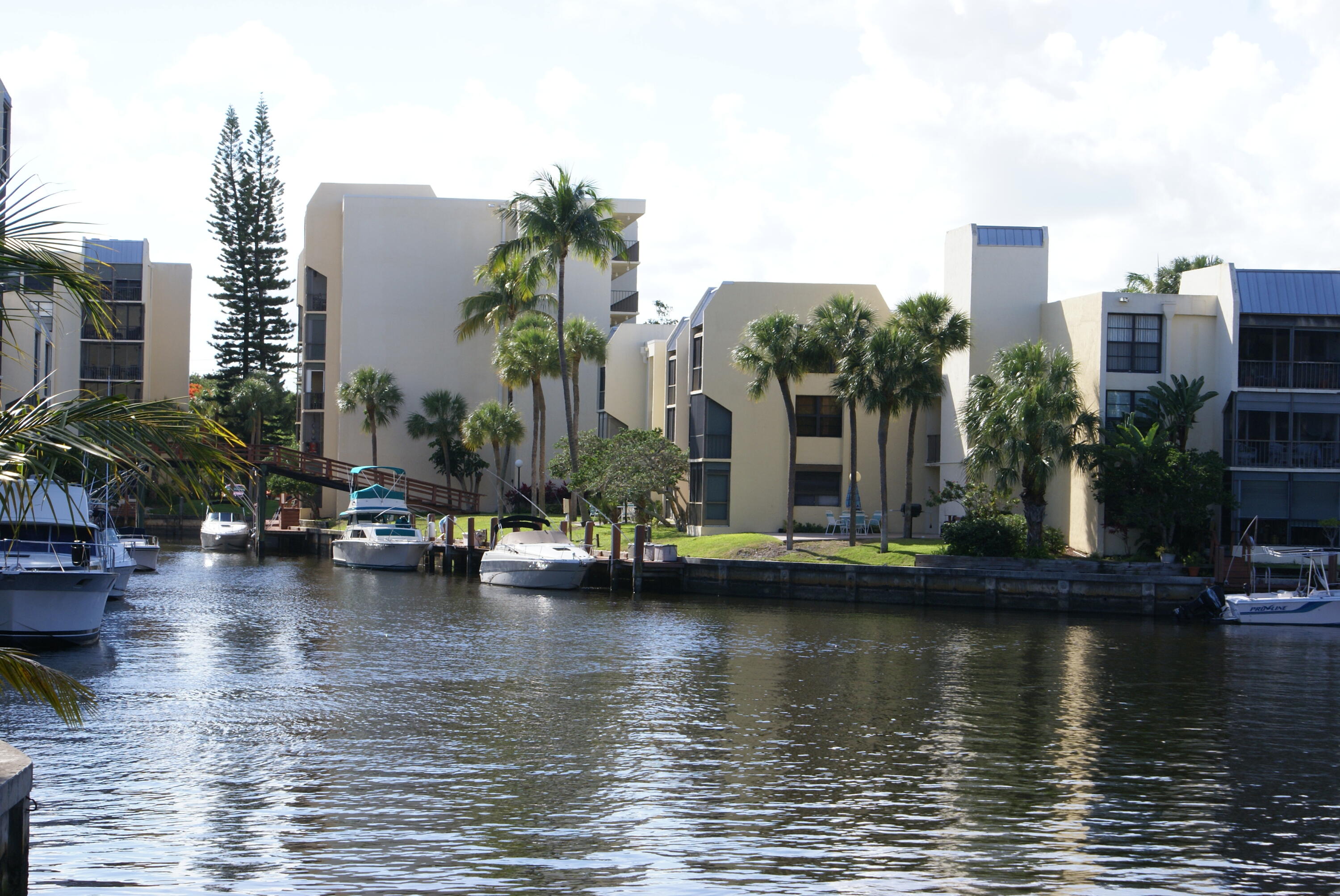 27 Royal Palm Way, Unit 401 Boca Raton, FL 33432 - Photo 41 of 60 DSC07037