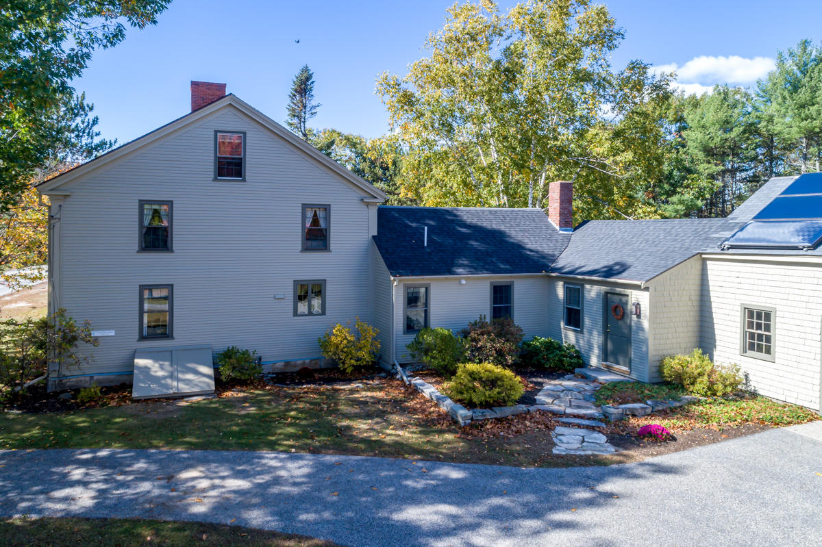 3-Exterior (3 of 4)