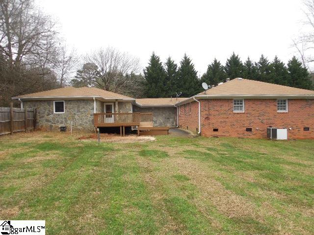 112 Maple Court Liberty, SC 29657 - Photo 2 of 25 Gallery Image 2