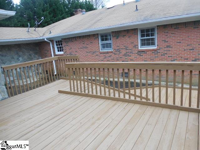112 Maple Court Liberty, SC 29657 - Photo 4 of 25 Gallery Image 4