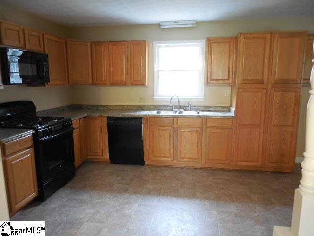 112 Maple Court Liberty, SC 29657 - Photo 6 of 25 Gallery Image 6