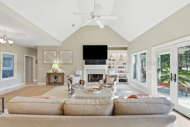 $599,000 | 9 Winding Oak Drive, Okatie, SC 29909