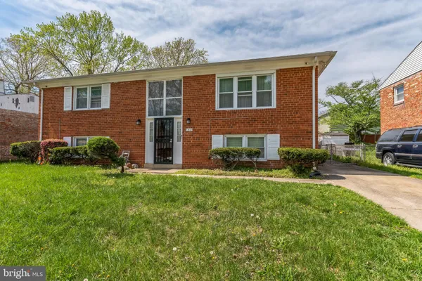 $399,900 | 1301 Iron Forge Road, District Heights, MD 20747