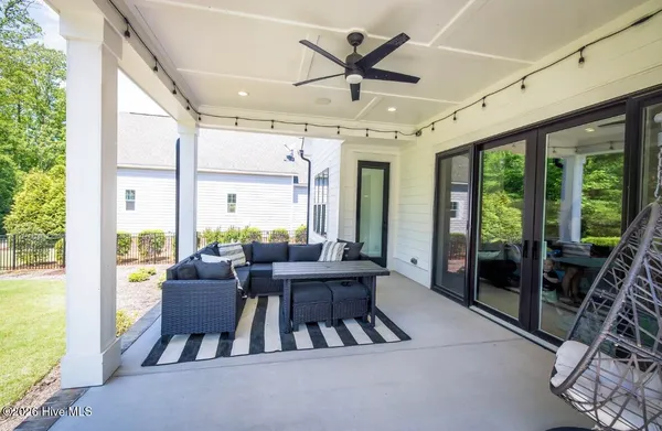 $899,000 | 9274 Fallen Pear Lane Northeast, Leland, NC 28451