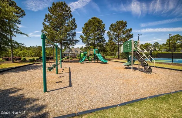 $899,000 | 9274 Fallen Pear Lane Northeast, Leland, NC 28451