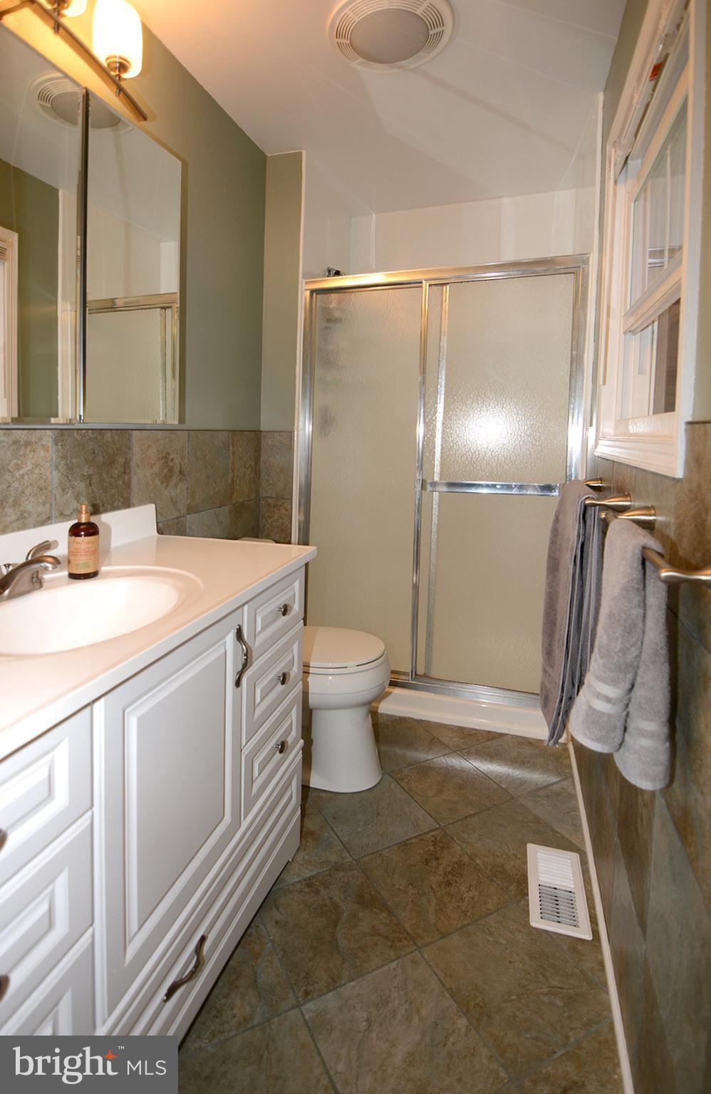 486 Chestnut Road Severna Park, MD 21146 - Photo 21 of 30 Bath (Master)