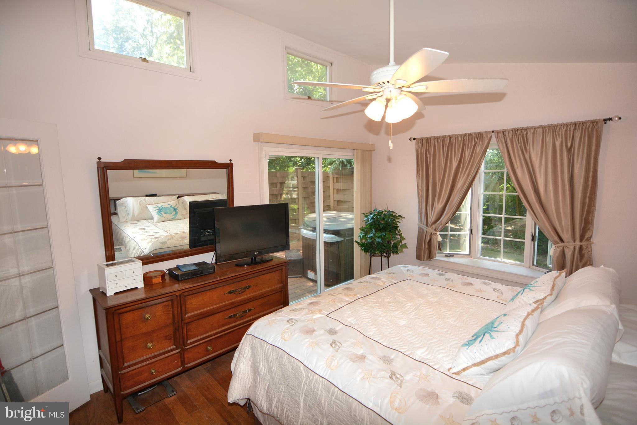 486 Chestnut Road Severna Park, MD 21146 - Photo 23 of 30 Bedroom (Master)