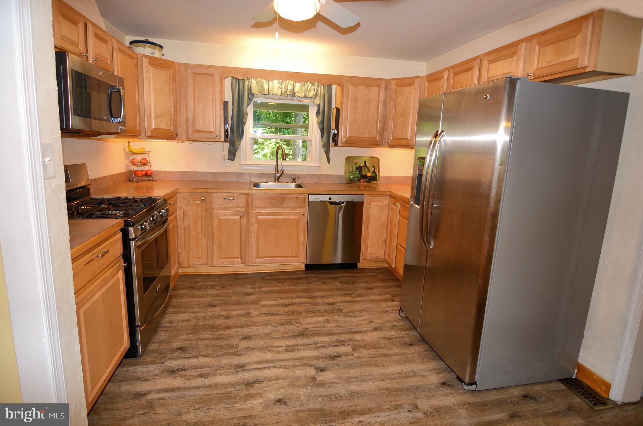 486 Chestnut Road Severna Park, MD 21146 - Photo 5 of 30 Kitchen