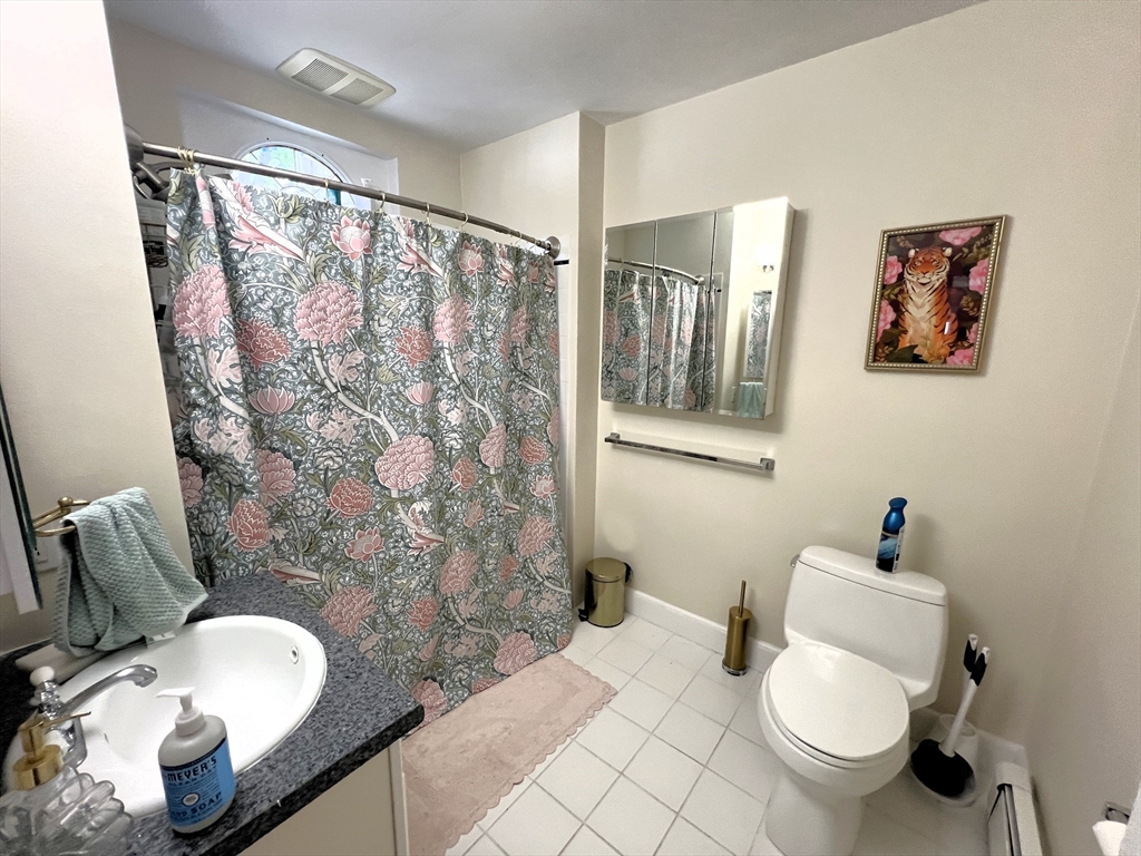 19 Maple Street, Unit 19 Newton, MA 02466 - Photo 21 of 30