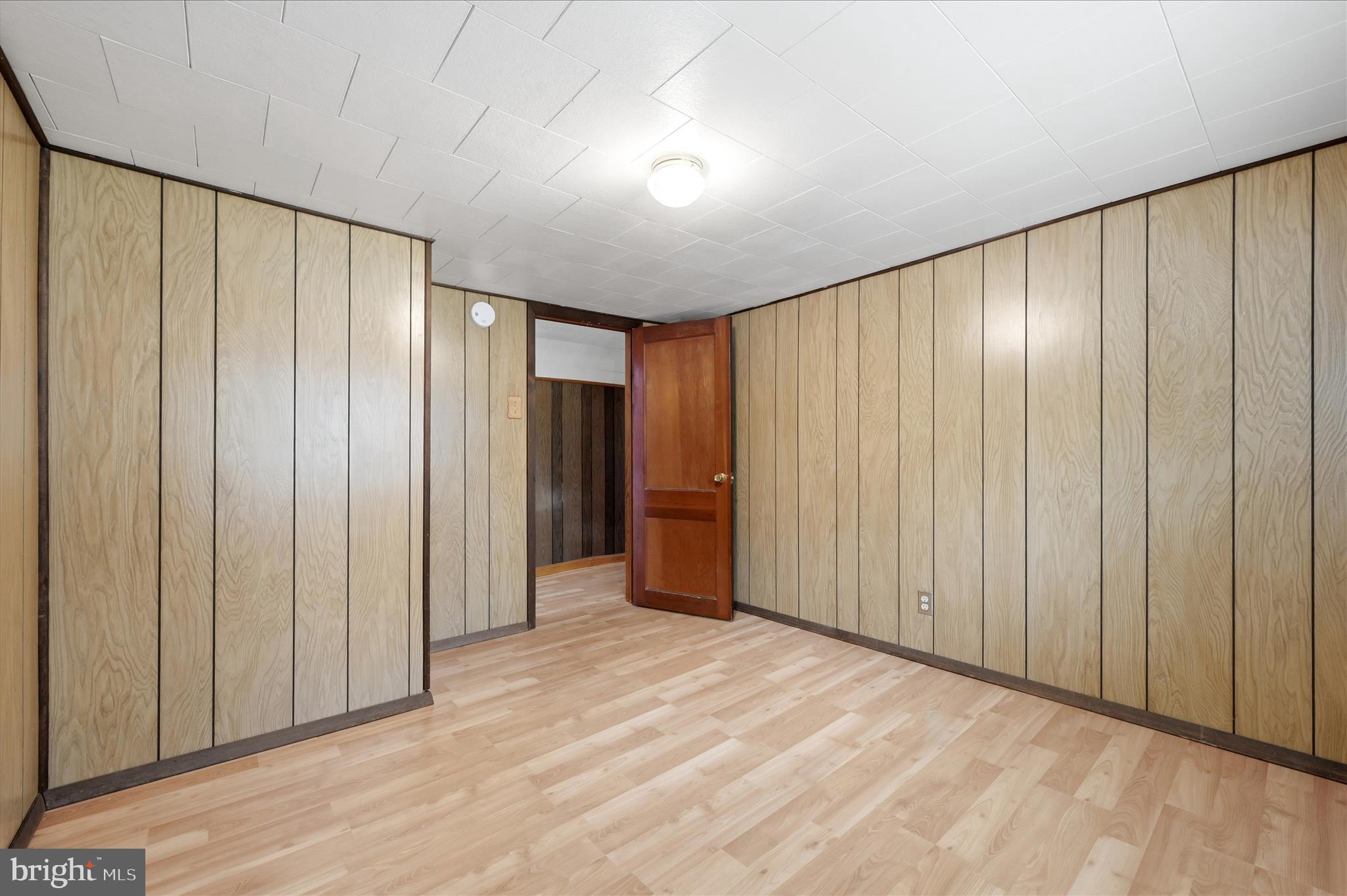 126 Marple Road Winchester, VA 22603 - Photo 23 of 42 Bedroom 3