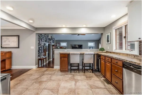 $429,900 | 6606 Gartman Road, Orchard Park, NY 14127