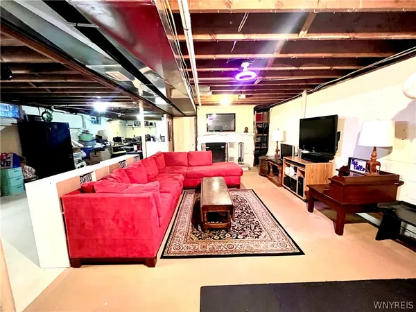 $429,900 | 6606 Gartman Road, Orchard Park, NY 14127