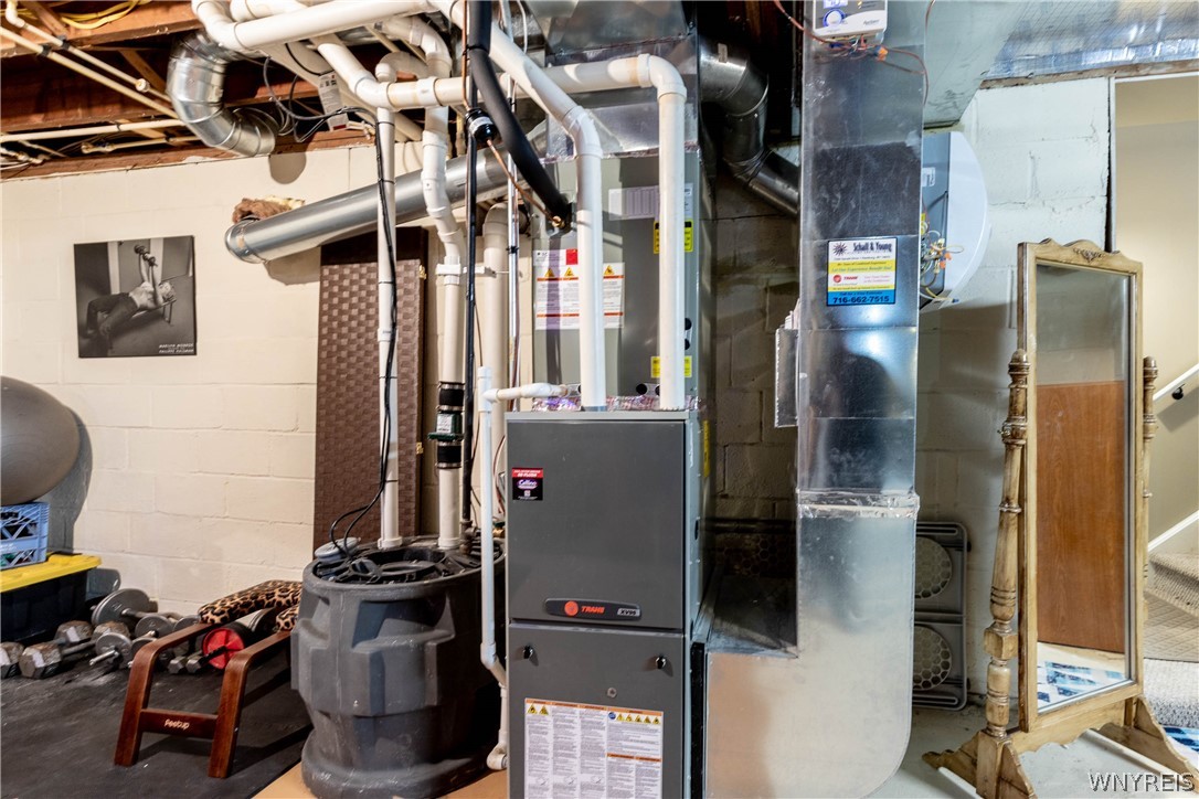 6606 Gartman Road Orchard Park, NY 14127 - Photo 38 of 50 10 year old, 95% efficient, Trane Furnace.