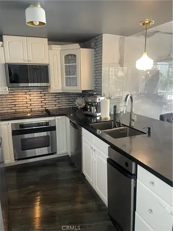 $925,000 | 700 East Ocean Boulevard, Unit 1002, Long Beach, CA 90802