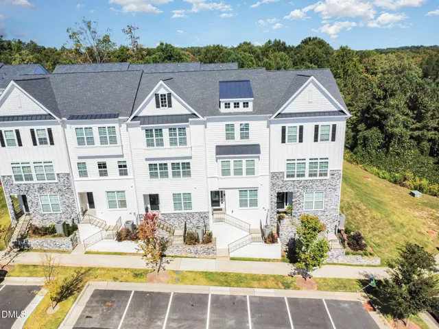 $422,400 | 8512 Silsbee Drive, Raleigh, NC 27613