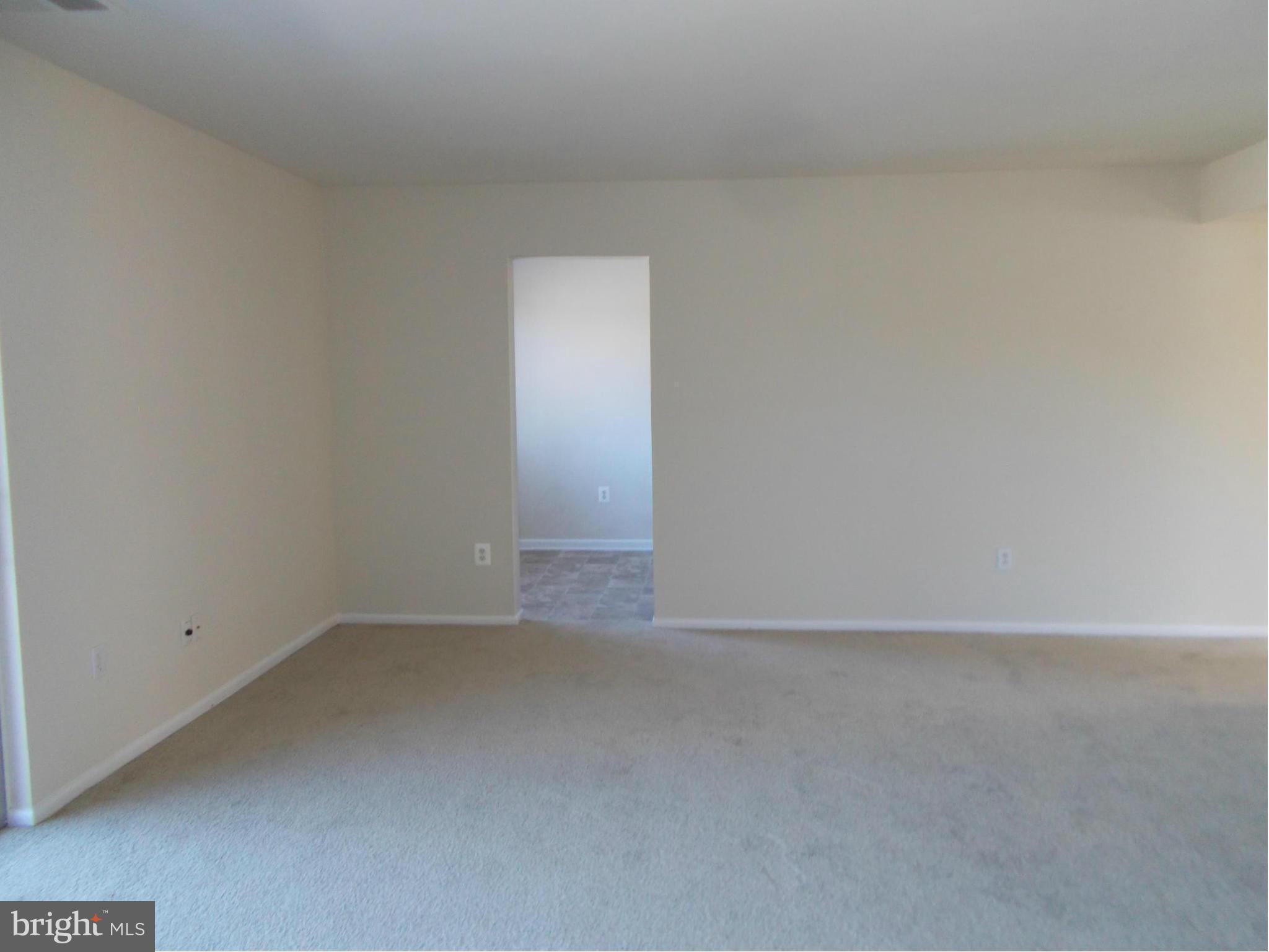 3352 Hewitt Avenue, Unit 202 Silver Spring, MD 20906 - Photo 9 of 19 Living Room