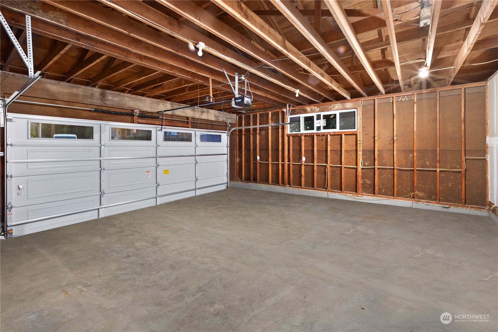 2823 South Bateman Street Seattle, WA 98108 - Photo 36 of 39 a view of a garage