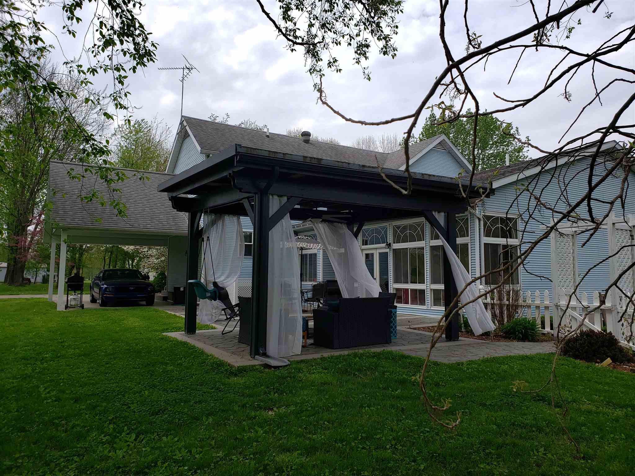 1787 West Division Road Jasper, IN 47546 - Photo 25 of 36 Gallery Image 25