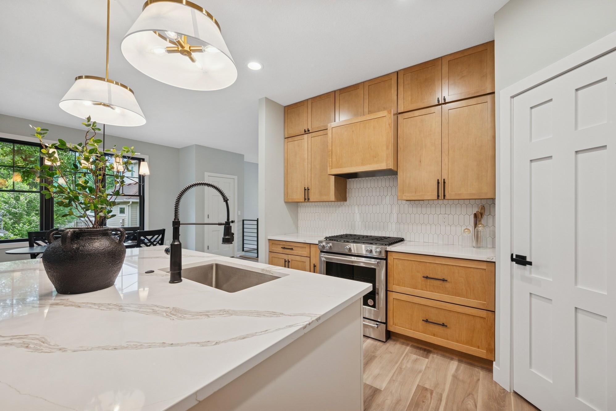 3909 West 54th Street Edina, MN 55424 - Photo 12 of 49