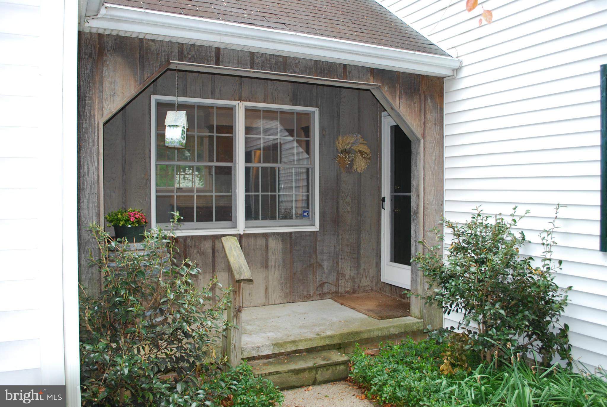 985 St George Barber Road Davidsonville, MD 21035 - Photo 24 of 30 2nd front entry
