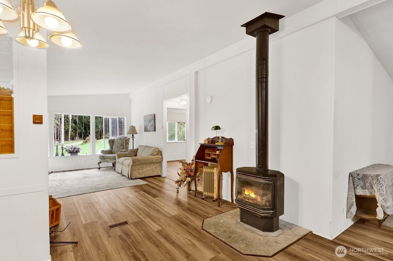 1120 Shaw Road Bow, WA 98232 - Photo 14 of 40